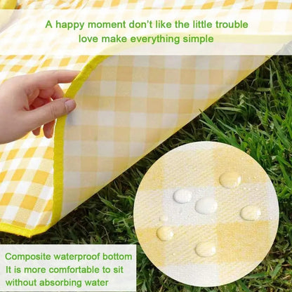 Foldable picnic mat