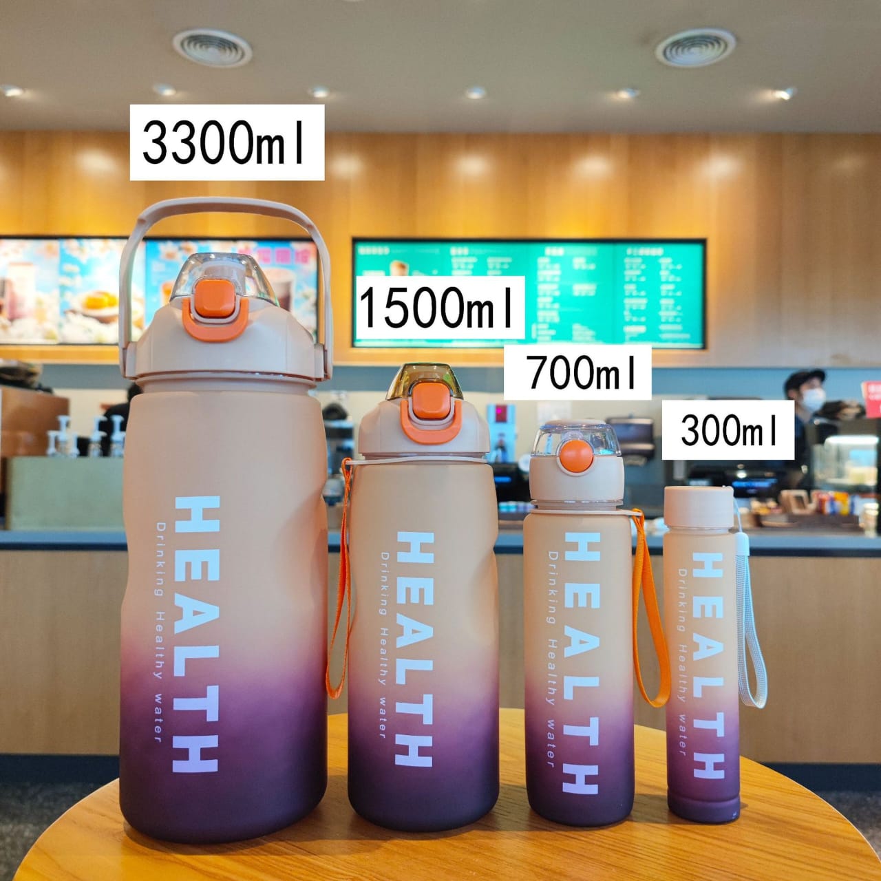 Gradient water bottle set