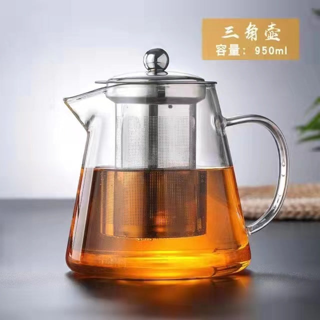 Glass kettle with infuser