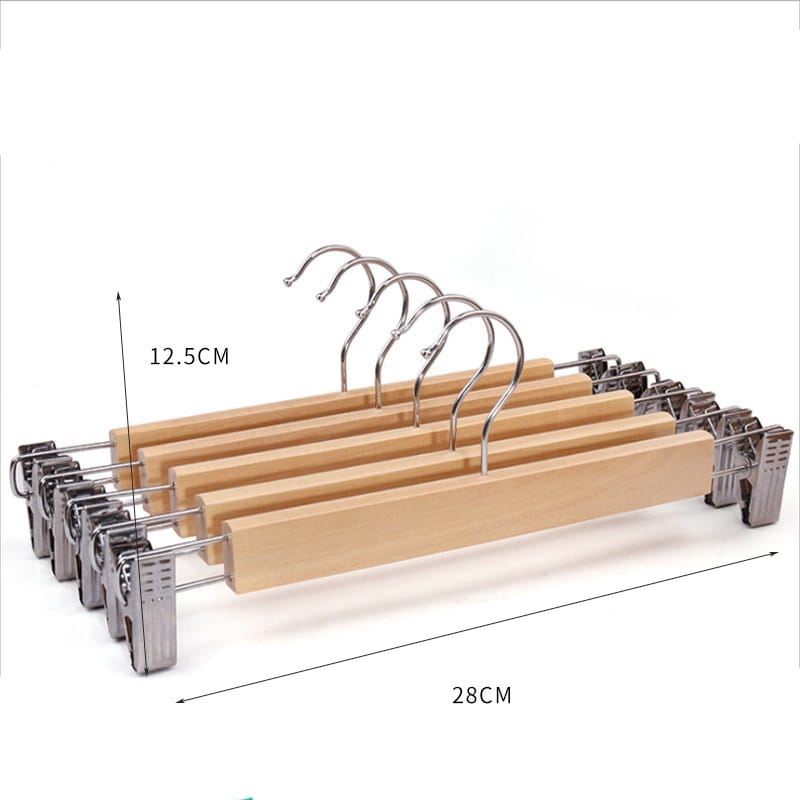 Wooden hangers(6 pcs)