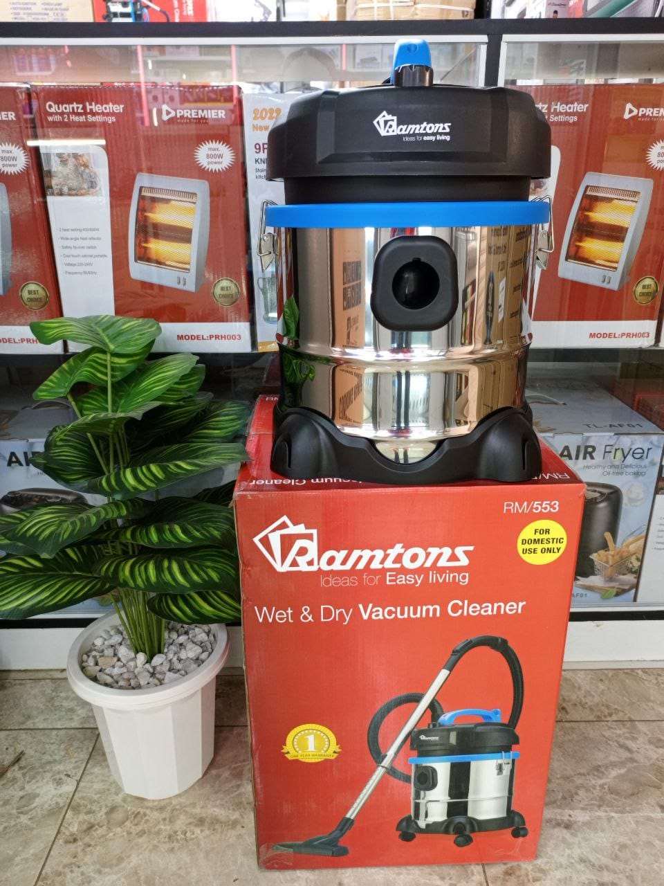 Wet and dry vacuum cleaner