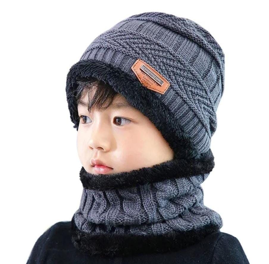 Kids and adults beanie set