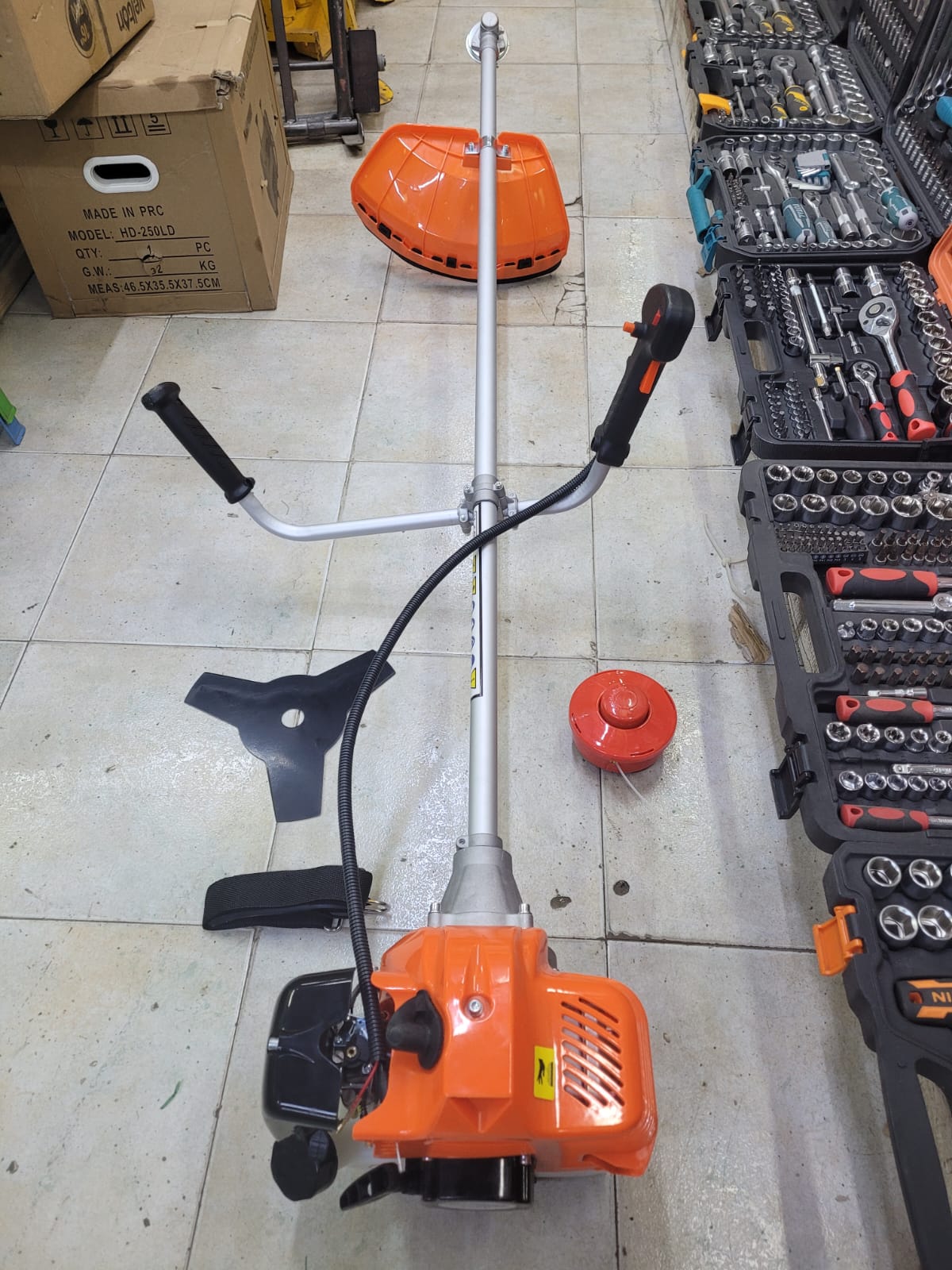 2 stroke brush cutter