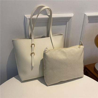 Minimalist tote with inside pouch