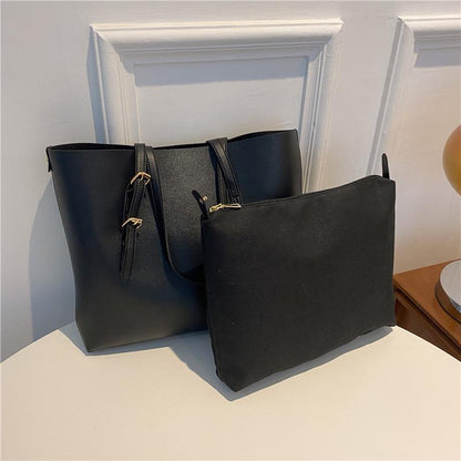 Minimalist tote with inside pouch