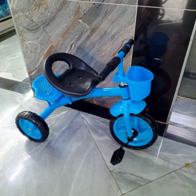 Kids tricycle