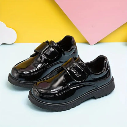 Black Oxford leather shoes