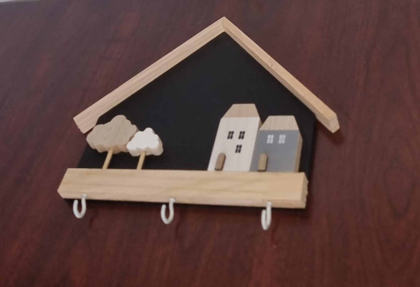 House shaped key holder decor