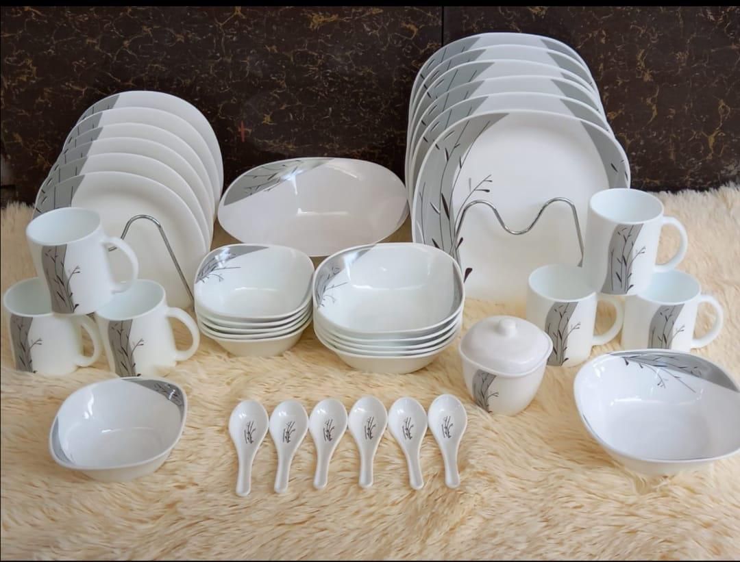 39pc Dinner Set