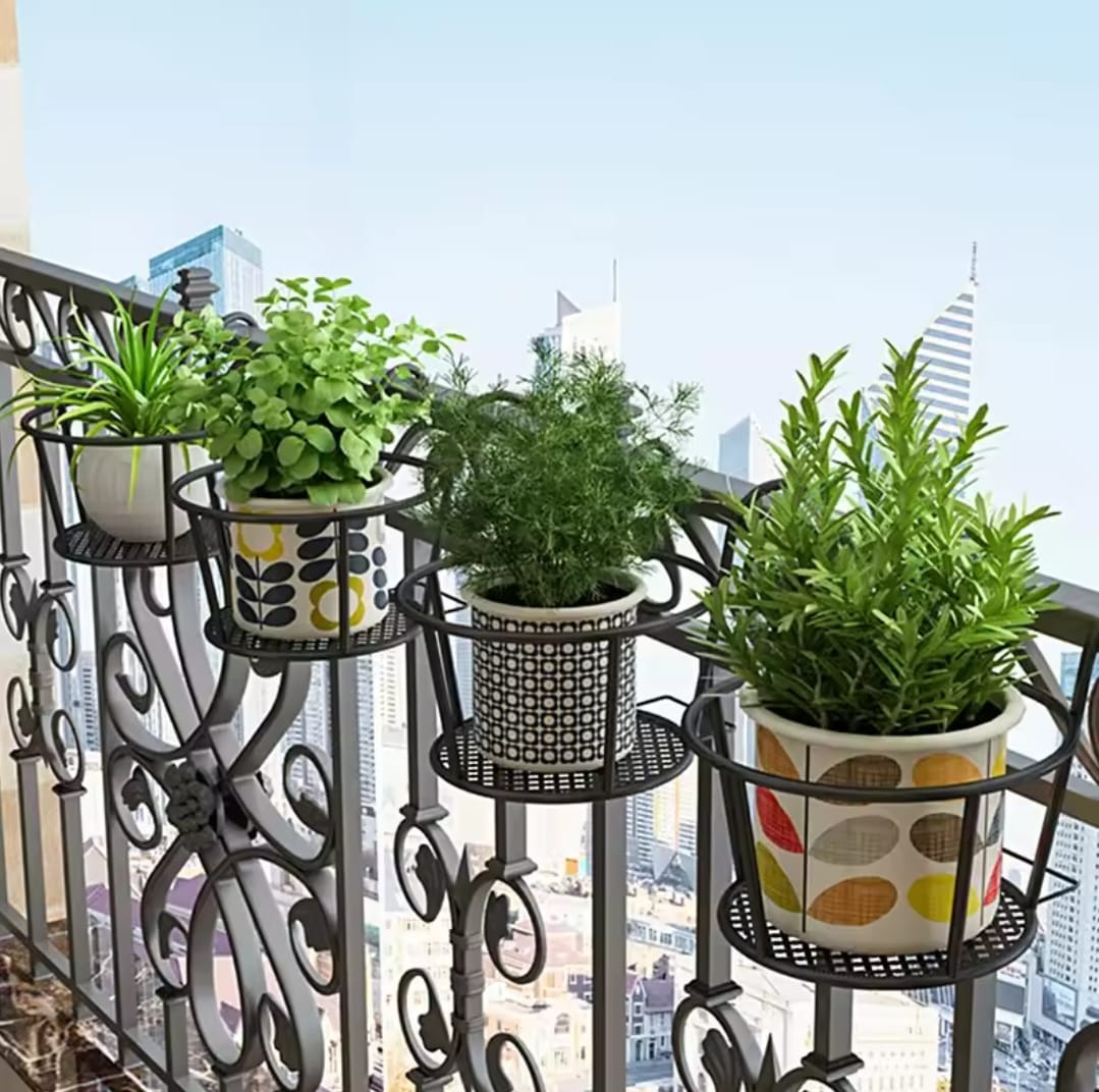 Metallic balcony flower pot holder(3 pcs)