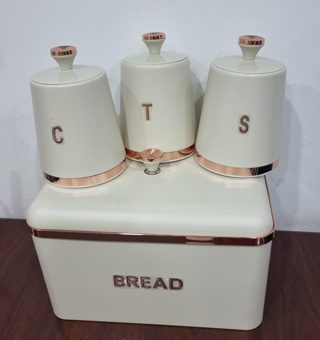 bread Bin with 3 canisters