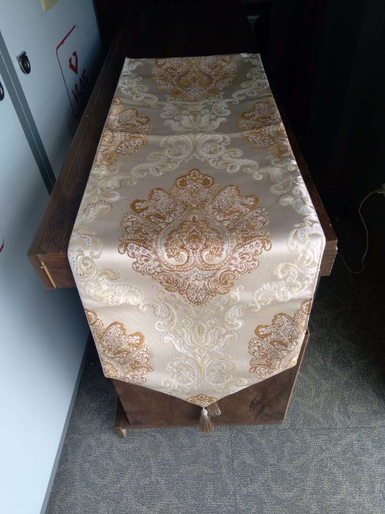 210cm table runner - MASTER SUPPLIES