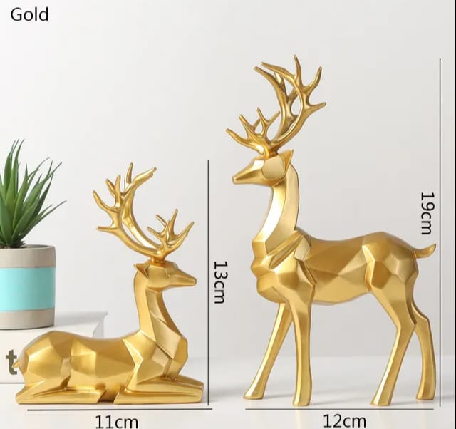 2pcs Deer Statue Reindeer Figurines