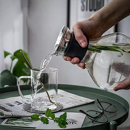 Transparent glass carafe