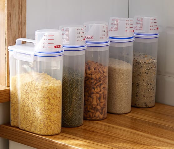 Cereal dispenser with measuring cup - MASTER SUPPLIES