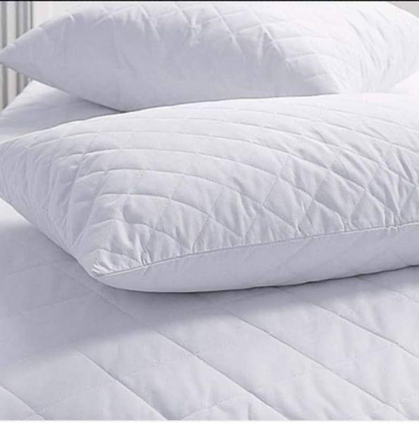 PAIR OF PILLOW PROTECTOR - MASTER SUPPLIES