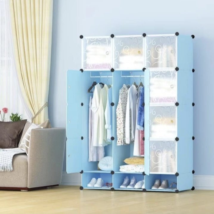 Plastic portable wardrobe - MASTER SUPPLIES